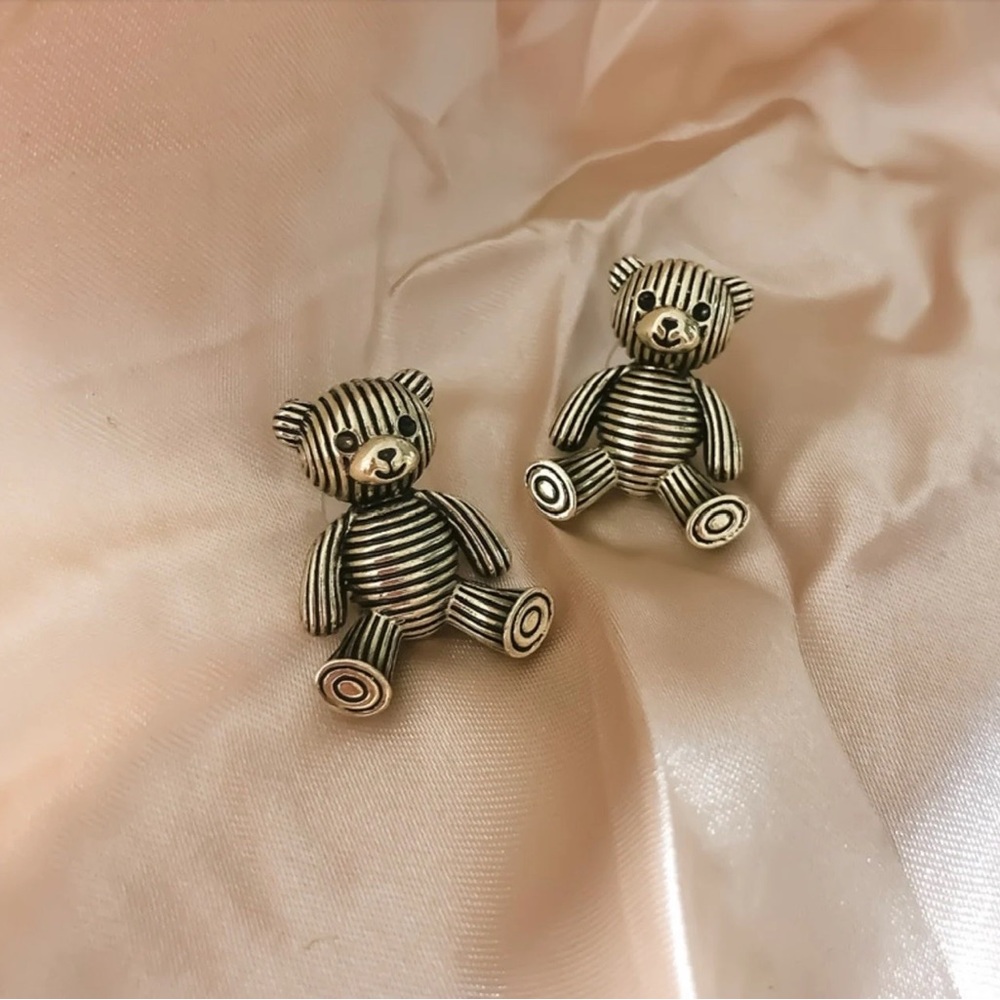 Bear Stud Earrings for Women Fashion Accessories